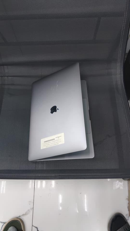 APP Laptop